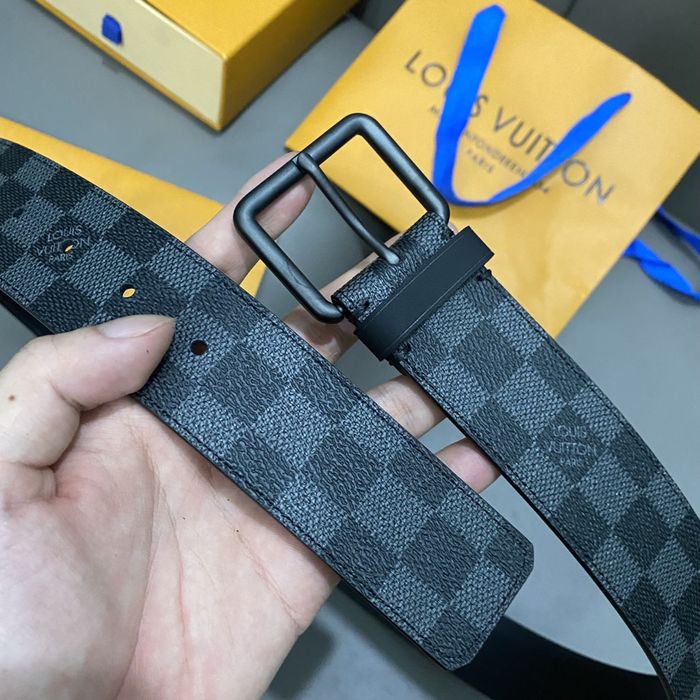 Louis Vuitton Belt 40MM LVB00142